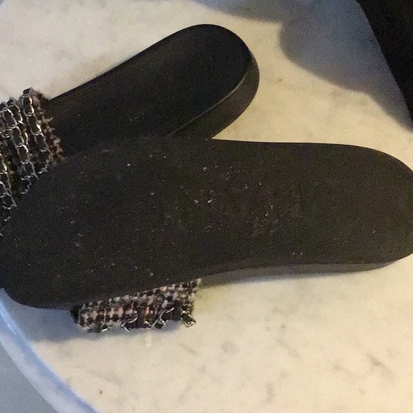 Chanel slides - Picture 5 of 5